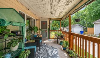 730 N STATE St, Appleton, WI 54911