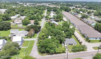 Demontluzin Avenue, Bay St. Louis, MS 39520