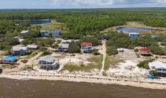 6 Kingfish St, Alligator Point, FL 32346