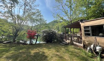 208 Lakeview Dr, Almond, NC 28702