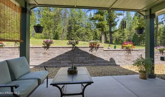 33 Parkland Dr, Blanchard, ID 83804