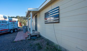 33235 S COLDWATER Rd, Black Canyon City, AZ 85324