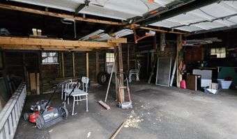 103 4th St, Bangor, ME 04401
