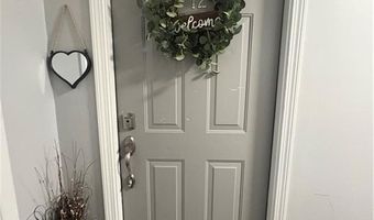 380 Sunset Ave 12, North Providence, RI 02904