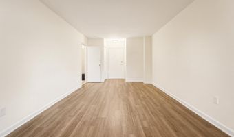 1121 ARLINGTON Blvd 703, Arlington, VA 22209