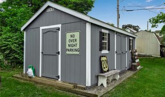 73 John St, Newstead, NY 14001