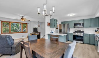 250 Point Pleasant Ave, Bayville, NJ 08721