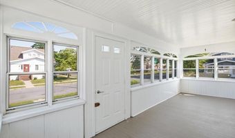 16 Roosevelt St, Albany, NY 12206
