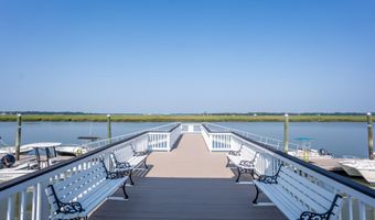 10 Hayek St, Beaufort, SC 29907