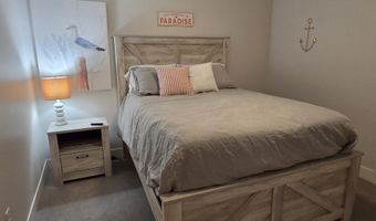 580 Linden Dr 208, Arnolds Park, IA 51331