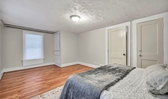960 Whittier Ave, Akron, OH 44320