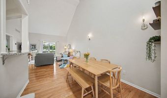 2067 Liberty Hts, Ann Arbor, MI 48103