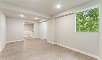 16 Duvall Ln, Bella Vista, AR 72715