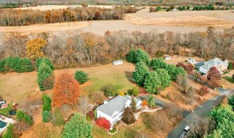 20 Yeger Dr, Allentown, NJ 08501