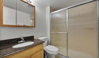 5210 POOKS HILL Rd #C-20, Bethesda, MD 20814