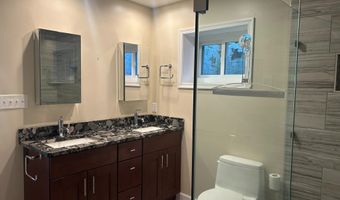 2660 GREENBRIAR Ln #B, Annapolis, MD 21401