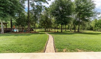 6263 Old River Rd, Baker, FL 32531