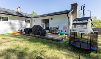 137 Edgewood Dr, Bedford, IN 47421