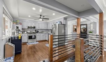 15823 Rose Dr, Allen Park, MI 48101