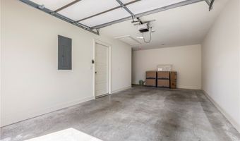 6 Bonhill Ln, Bella Vista, AR 72715