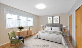 70 W 32ND St 1F, Bayonne, NJ 07002