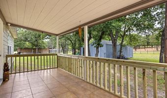 653 Wildwood Trl, Weatherford, TX 76085