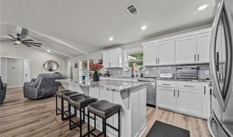 723 Canterbury Dr, Alma, AR 72921
