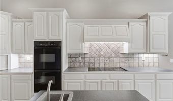 304 SW Duke Ave, Bentonville, AR 72712