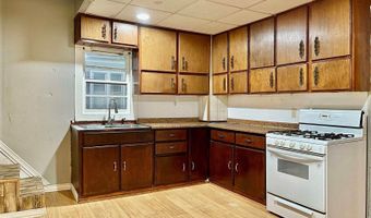 712 S C St, Arkansas City, KS 67005