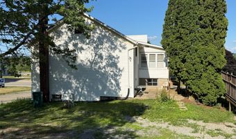 3917 MAIN St, Adamsville, PA 16110