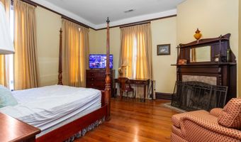 318 E 7TH St, Anniston, AL 36207