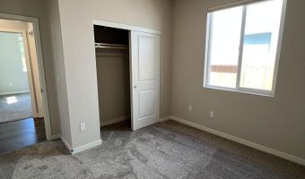573 Country Hollow Dr, Fernley, NV 89408