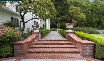 32 Kensington Ct, Alamo, CA 94507