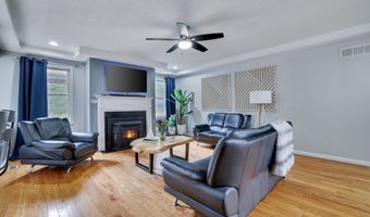 343 High Country Dr, Blakeslee, PA 18610