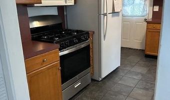 121 Pennant Ave, Beachwood, NJ 08722