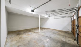 1528 Oakleaf Dr, Auburn, GA 30011