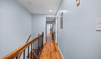 102 Mount Pleasant Ave, Boston, MA 02119