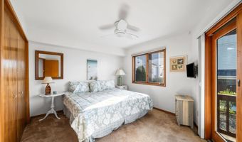 5726 Ocean Dr, Avalon, NJ 08202