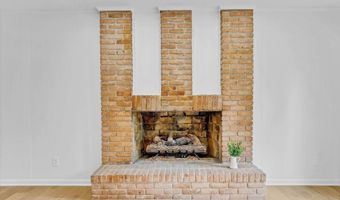 18 Rollins Pl, Atmore, AL 36502