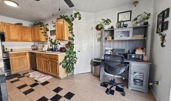 5723 Aida Rd NW, Albuquerque, NM 87114