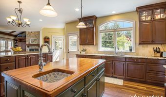 2674 Montreux Hills Ct, Ada, MI 49301