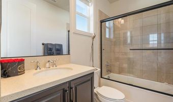 2543 Glasgow Dr, Carlsbad, CA 92010