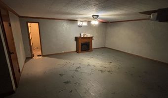 802 Avenue E, Beaver, OK 73932