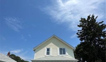 17 Warren Ave, Lincoln, RI 02865