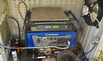 21 Pioneer Way, Aurora, ME 04408