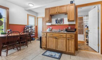 25 Winter St, Bangor, ME 04401