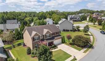 341 Spotted Ridge Cir, Woodstock, GA 30188