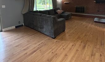6332 Bryan Dr, Indianapolis, IN 46227