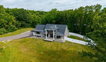6172 Hellner Rd, Ann Arbor, MI 48105