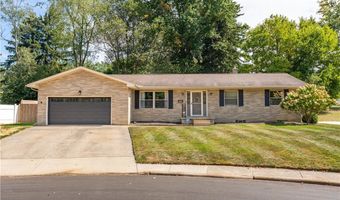 367 Woodlawn Reserve Rd, Akron, OH 44305